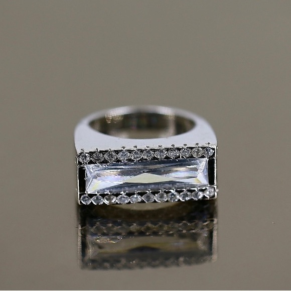 SOLD- Solid Sterling Silver Ring w/ Rectangular & Round Stones - size 7.25 - Picture 5 of 11